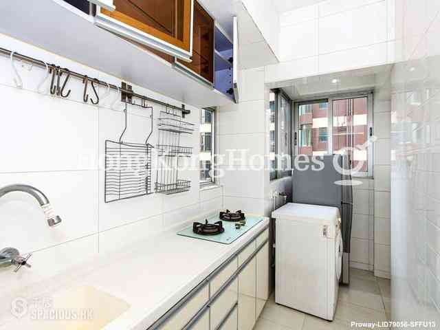Mid Levels Central - Woodlands Court 05