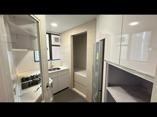 Shek Tong Tsui - The Belcher's Phase 2 Block 8 02