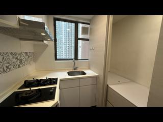 Shek Tong Tsui - The Belcher's Phase 2 Block 8 07