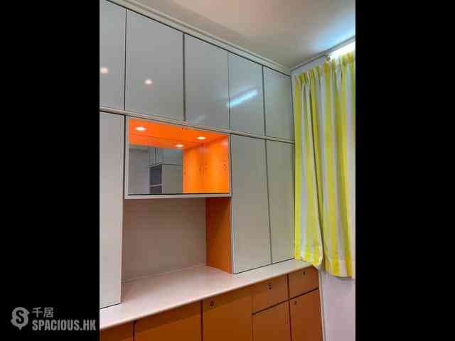 Wan Chai - Hay Wah Building 03