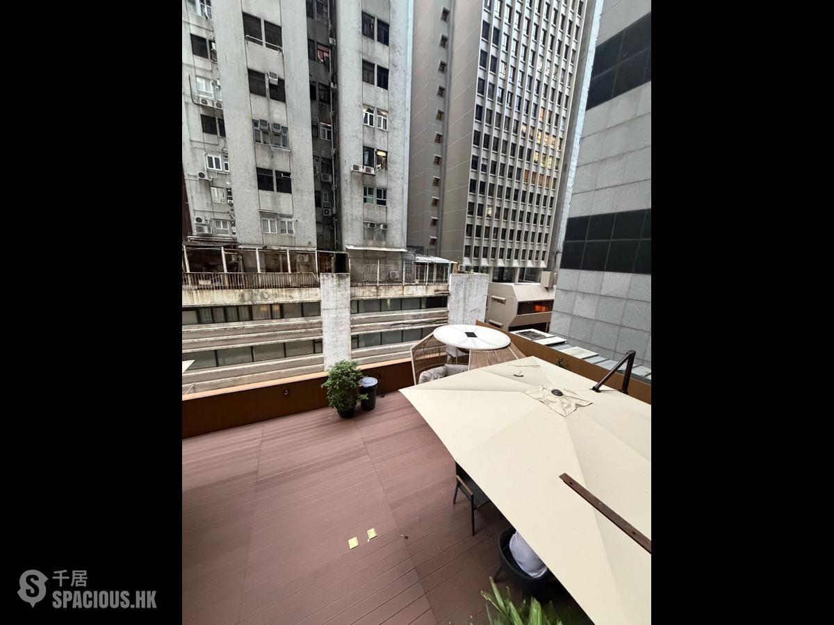 Wan Chai - Gold Jade Mansion 01
