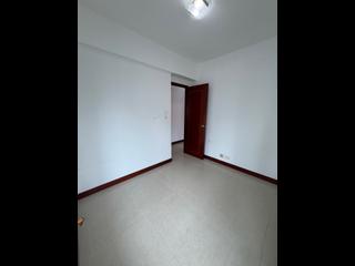 Kennedy Town - The Merton Tower 3 03