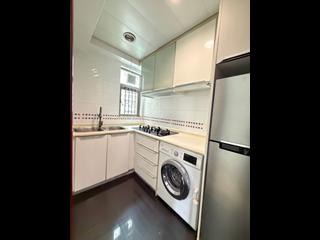 Kennedy Town - The Merton Tower 3 06