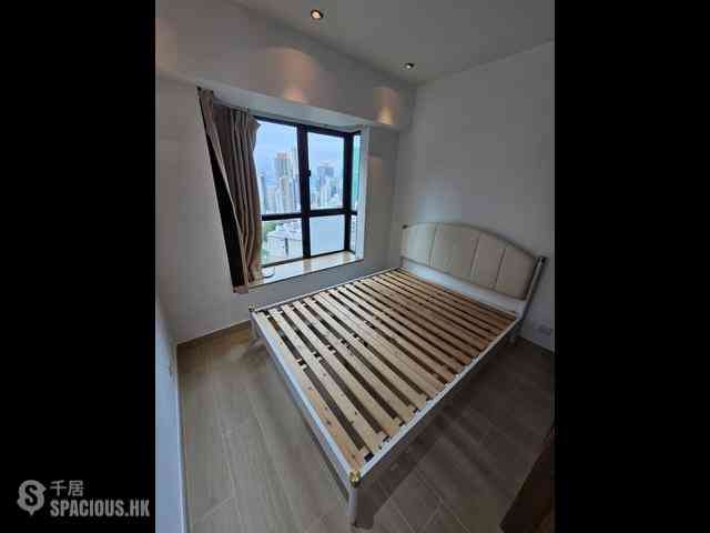 Mid Levels West - Wilton Place 04
