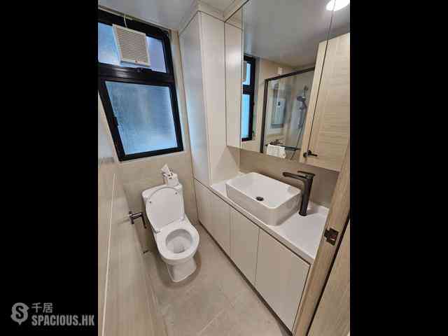 Mid Levels West - Wilton Place 07