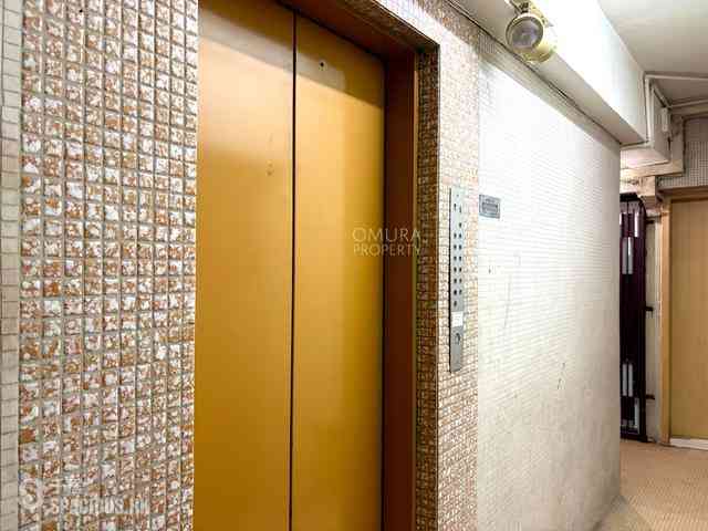 Sheung Wan - Lee Fung Building 18