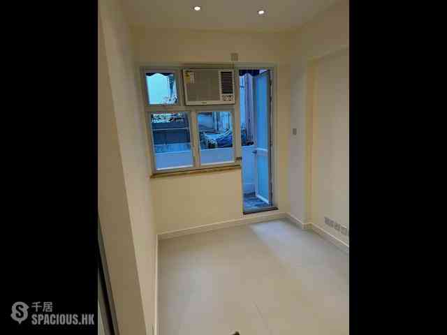 Kennedy Town - Hau Wo House 01