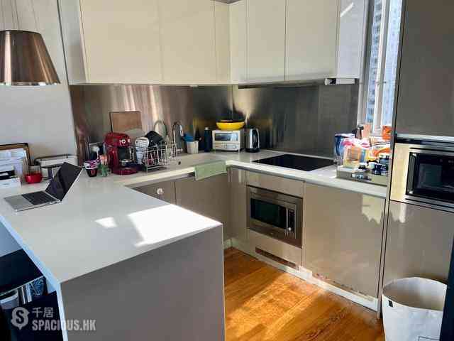 Mid Levels Central - Soho 38 04