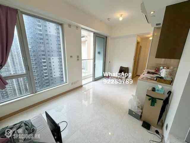 Sai Ying Pun - 63, Pokfulam 04