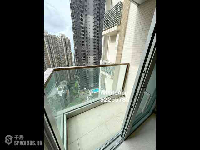 Sai Ying Pun - 63, Pokfulam 05
