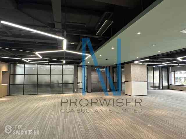 Tsim Sha Tsui East - New Mandarin Plaza - Tower A 02