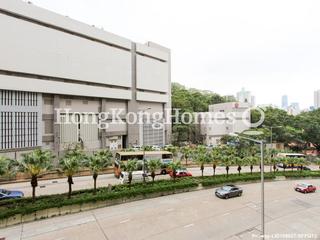Shau Kei Wan - Island Garden 02