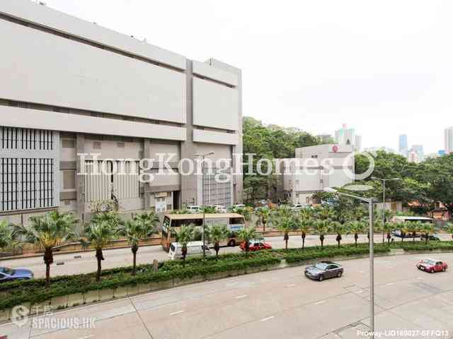 Shau Kei Wan - Island Garden 02