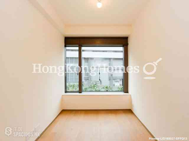 Shau Kei Wan - Island Garden 04