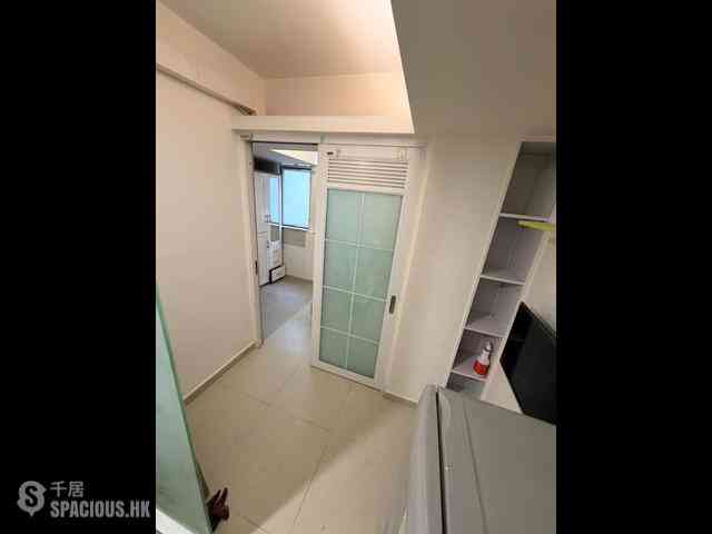 Causeway Bay - Lei Shun Court 04