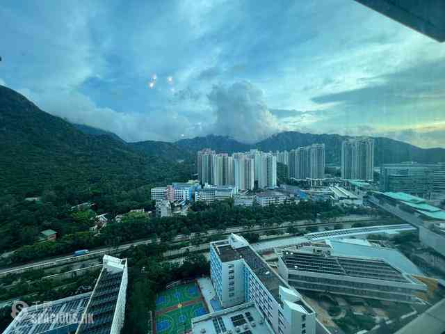 Tung Chung - Coastal Skyline Phase 1 Block 6 04
