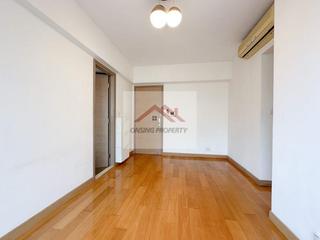 Sai Ying Pun - Island Crest 02