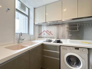 Sai Ying Pun - Island Crest 04