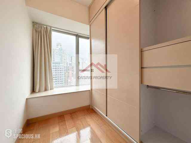 Sai Ying Pun - Island Crest 07