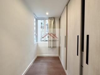 Mid Levels Central - Sherwood Court 07