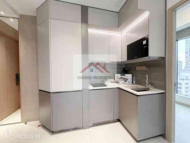 Sai Ying Pun - Upper Manor 05