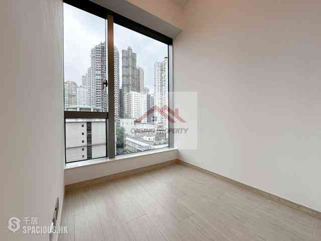 Sai Ying Pun - Upper Manor 06