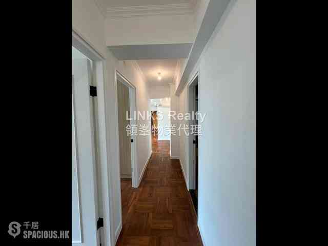 Mid Levels East - Kennedy Court 05