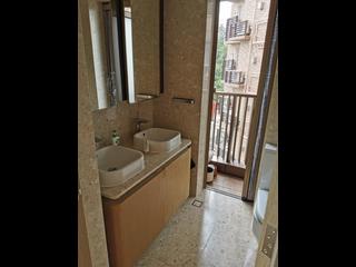 Shau Kei Wan - Island Garden 05