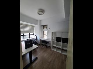 Mid Levels Central - Robinson Heights 03