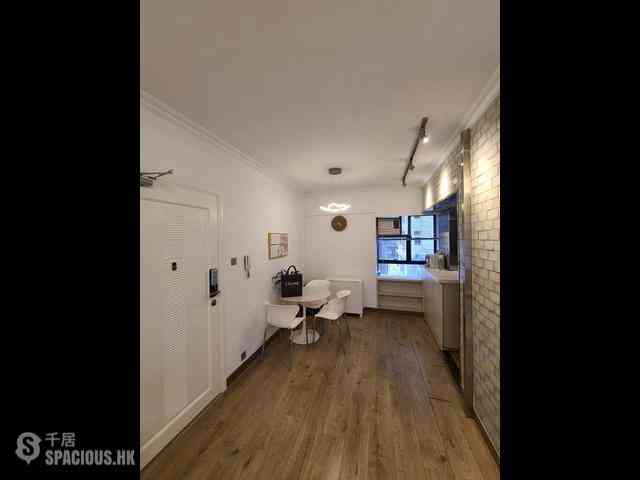 Mid Levels Central - Robinson Heights 05
