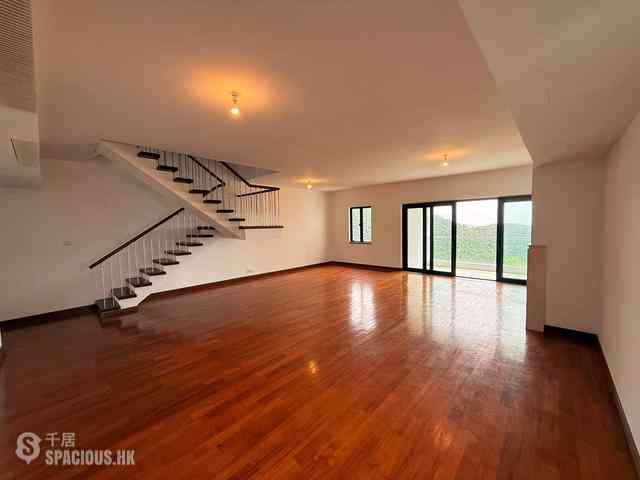 Repulse Bay - 5, Headland Road 01