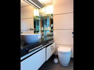 Soho - Centrestage 13