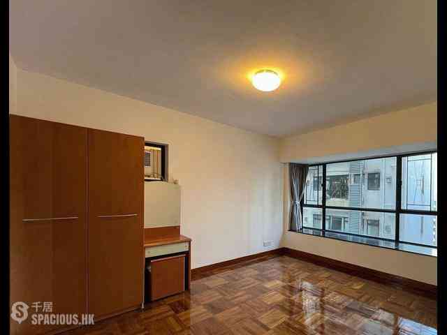 Mid Levels Central - The Grand Panorama 06