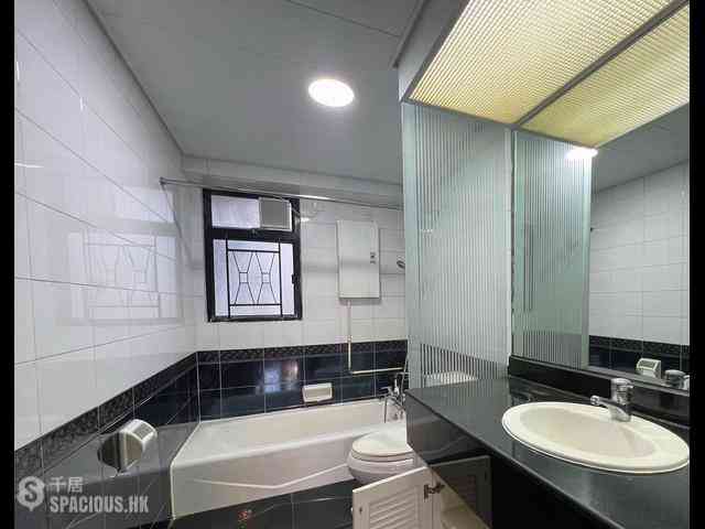 Mid Levels Central - The Grand Panorama 09