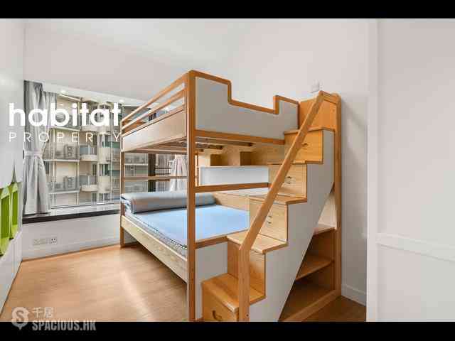 Mid Levels Central - 11, Macdonnell Road 11