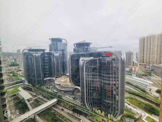 West Kowloon - The Arch 02