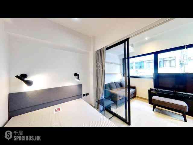 Sheung Wan - 379, Queen's Road Central 06