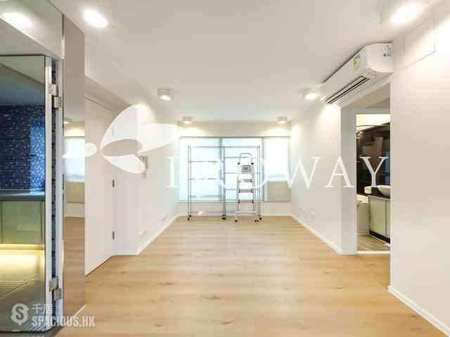 Tai Hang - Jardine Summit 01