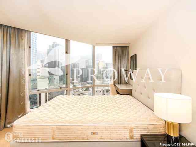 Wan Chai - Convention Plaza Apartments 07