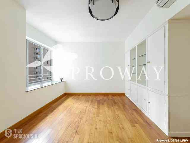 Mid Levels Central - Tregunter Tower 3 08