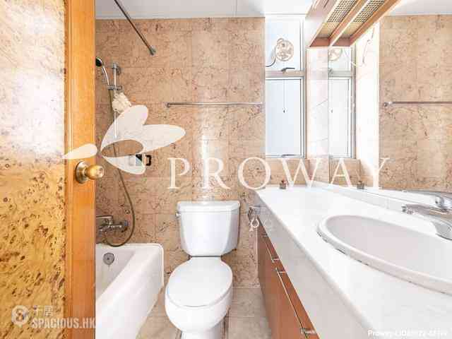Mid Levels Central - The Rednaxela 08