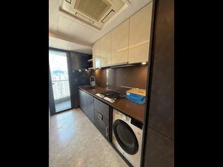 Mid Levels West - Alassio 11