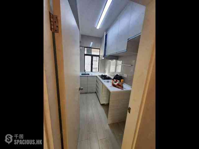 Mid Levels Central - East Sun Mansion 03