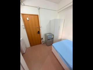 Wan Chai - 240, Queen's Road East 04