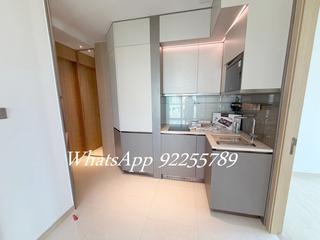 Sai Ying Pun - Upper Manor 03