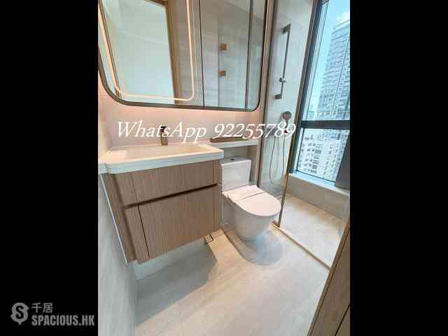 Sai Ying Pun - Upper Manor 05
