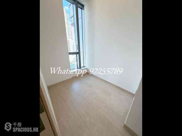 Sai Ying Pun - Upper Manor 07