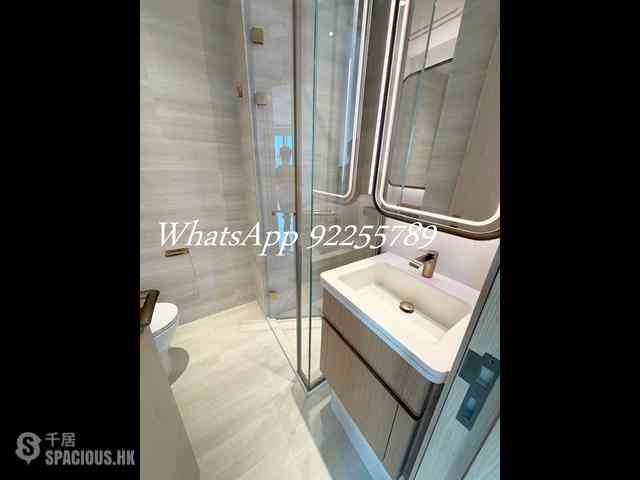 Sai Ying Pun - Upper Manor 08
