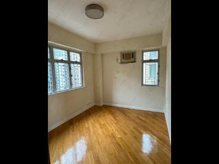 Mid Levels Central - Jing Tai Garden Mansion 23