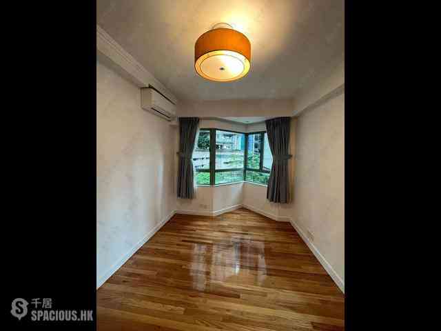 Mid Levels Central - Goldwin Heights 02